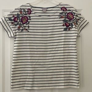 Chico’s Women’s Size 0 XS Petite Short Sleeves Embroidered  Striped Tee Shirt